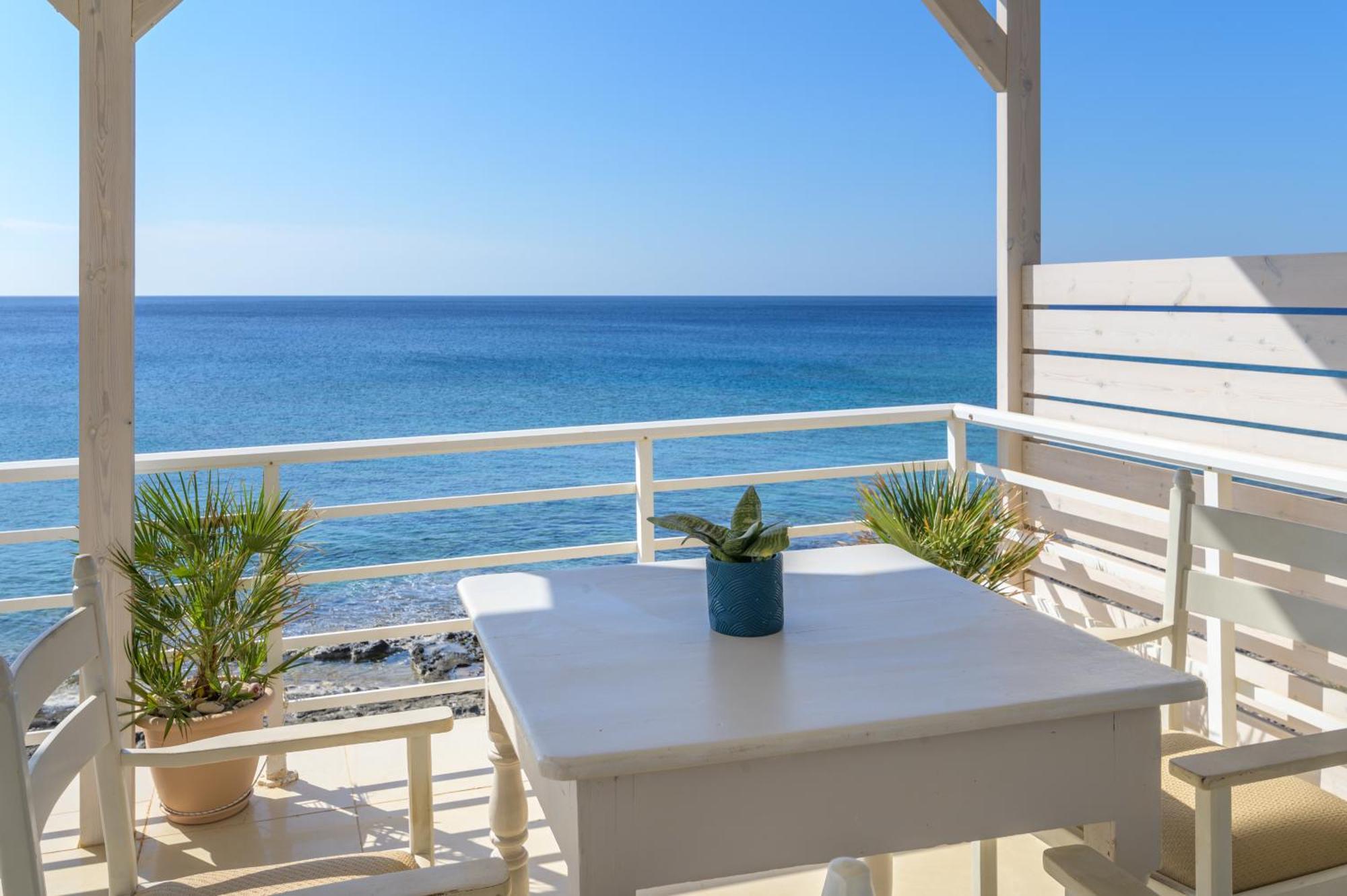 Vista Mare Apartment Koutsourás Exterior photo